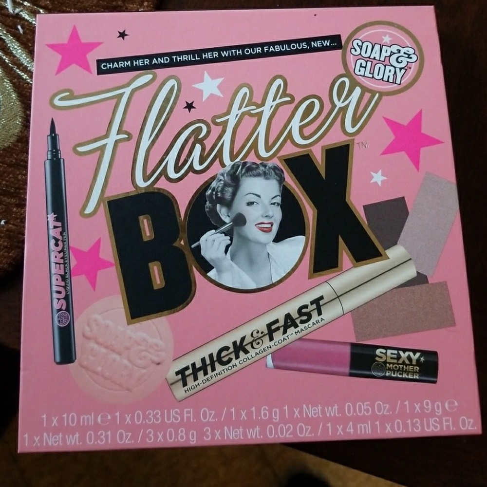 Soap & GLORY FLATTER BOX NEW IN BOX SEALED AUTHENT